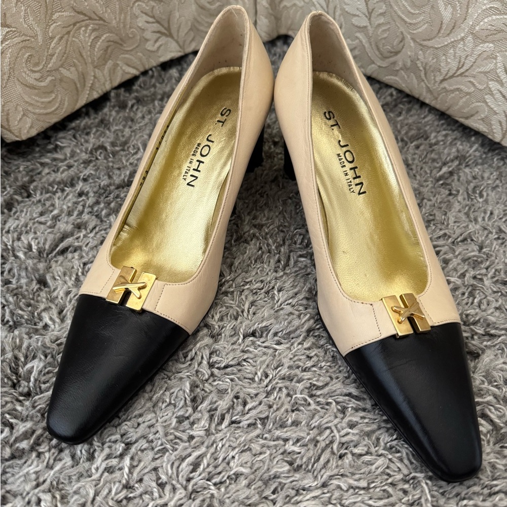 St. John Black and Cream Heels with Gold Accent Sz 6.5 B like new. Leather upper